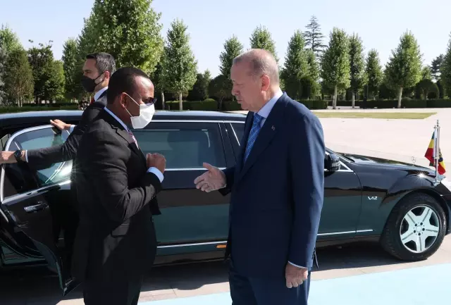Cumhurbaşkanı Erdoğan, Etiyopya Başbakanı Ahmed'i resmi törenle karşıladı