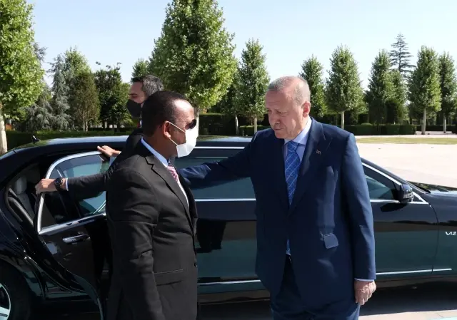 Cumhurbaşkanı Erdoğan, Etiyopya Başbakanı Ahmed'i resmi törenle karşıladı