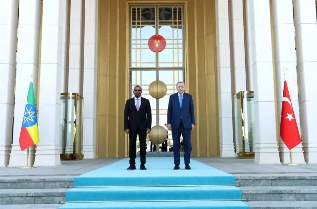 Cumhurbaşkanı Erdoğan, Etiyopya Başbakanı Ahmed'i resmi törenle karşıladı