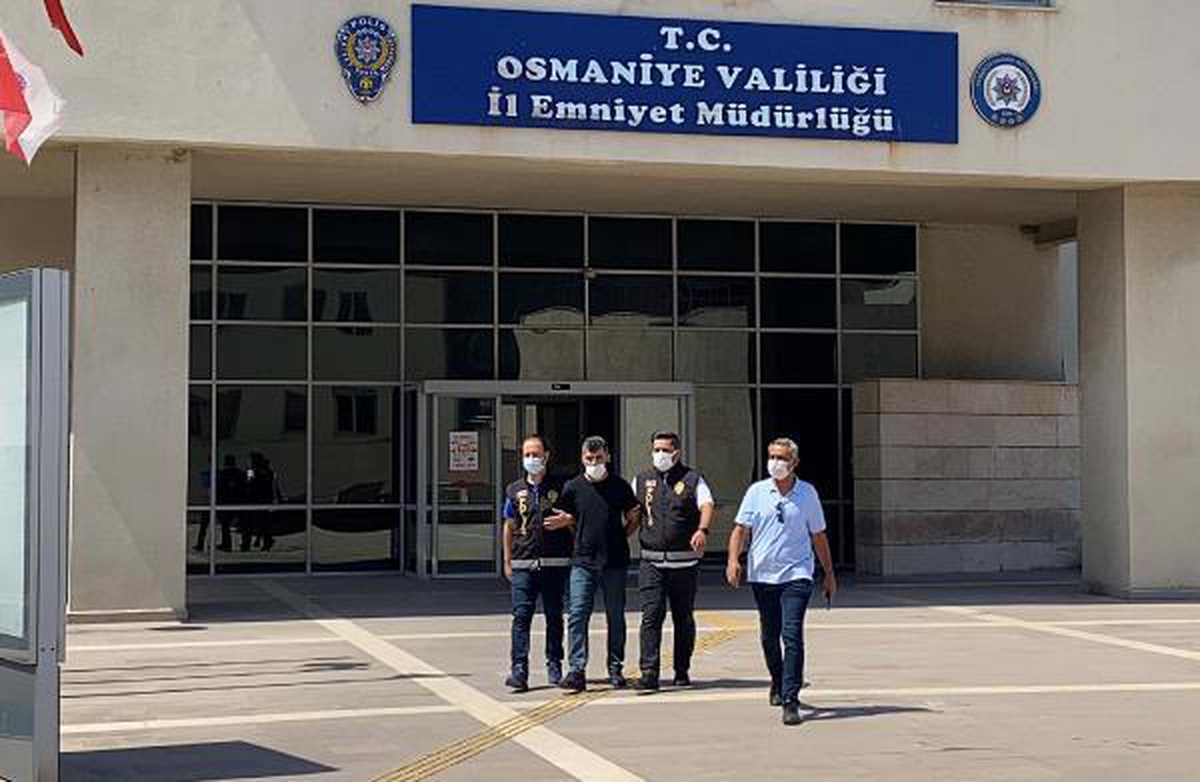EVDE VURULMUŞ BULUNUP, HASTANEDE ÖLMÜŞTÜ; ÇOCUKLUK ARKADAŞI GÖZALTINA ALINDI - Vimarsana News