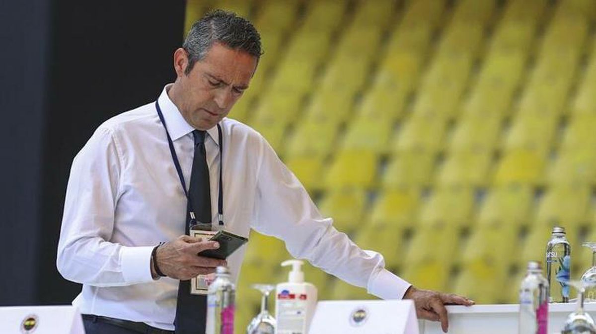 Forvet isteyen Fenerbahçe taraftarı kazan kaldırdı! Ali Koç'a gösterilen tepki giderek büyüyor