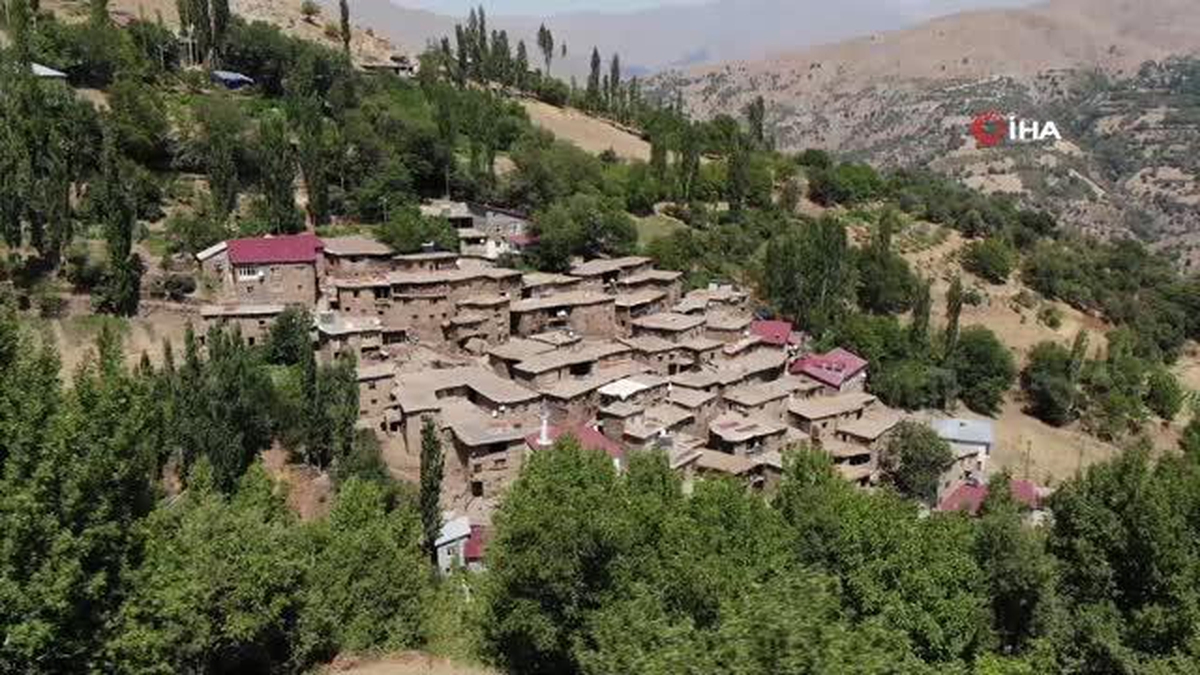Hizan'ın taş evleri görenleri kendine hayran bırakıyor - Vimarsana News