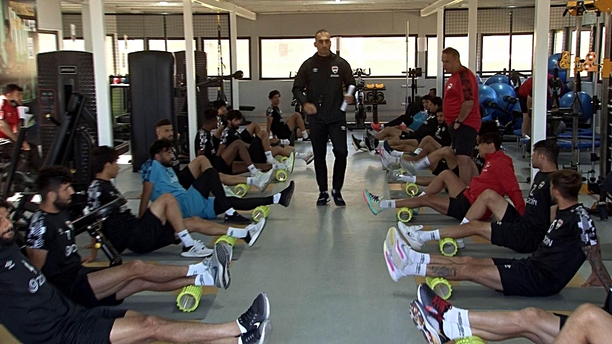 (Özel haber) Irak A Milli Futbol Takımı, Erciyes'te kampa girdi - Vimarsana News