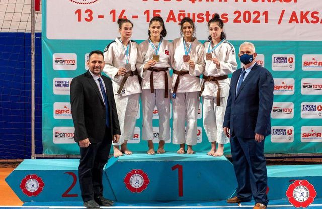 kagitsporlu judocular gelecek icin umut verdi 3 14338836 o