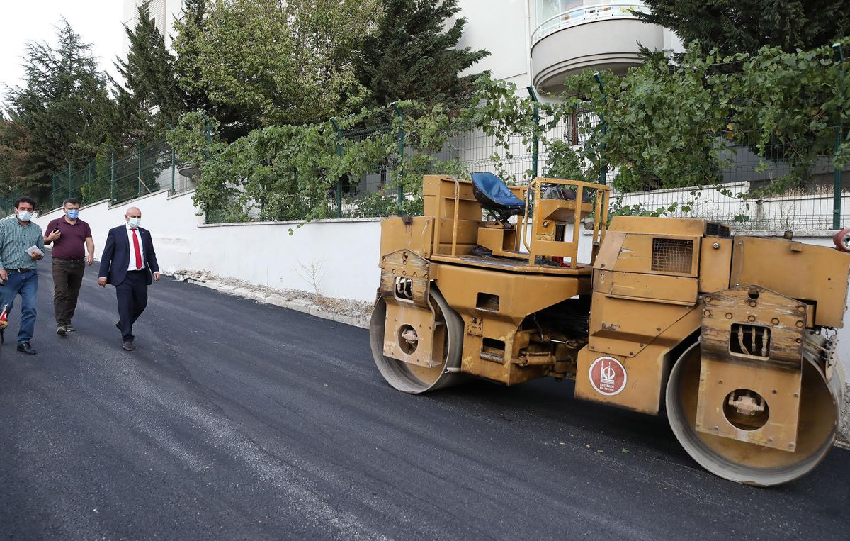Keçiören'in üç farklı noktasına 'Organik Köylü Pazarı' kurdu