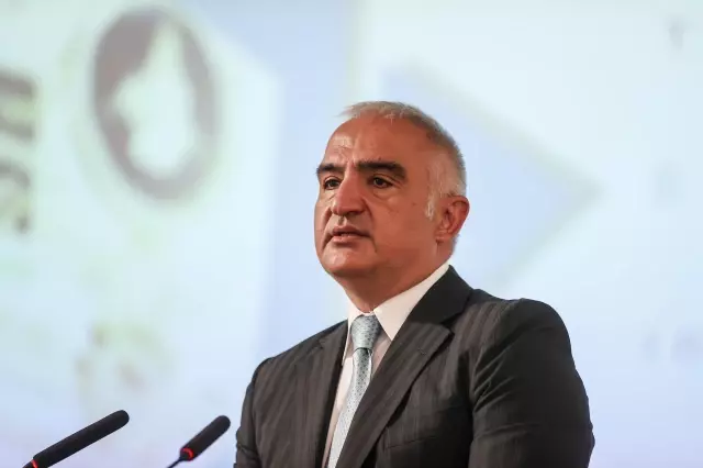 Son dakika haberleri! Prof. Dr. Haluk Dursun, Türk Kültürü Sempozyumu programında anıldı - Bakan Ersoy