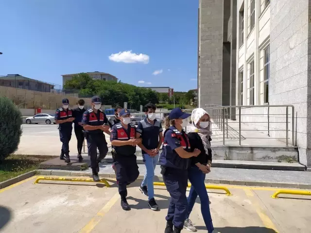 Sahte 67 bin 500 doları ile yakalanan 4 kişi adliyeye sevk edildi