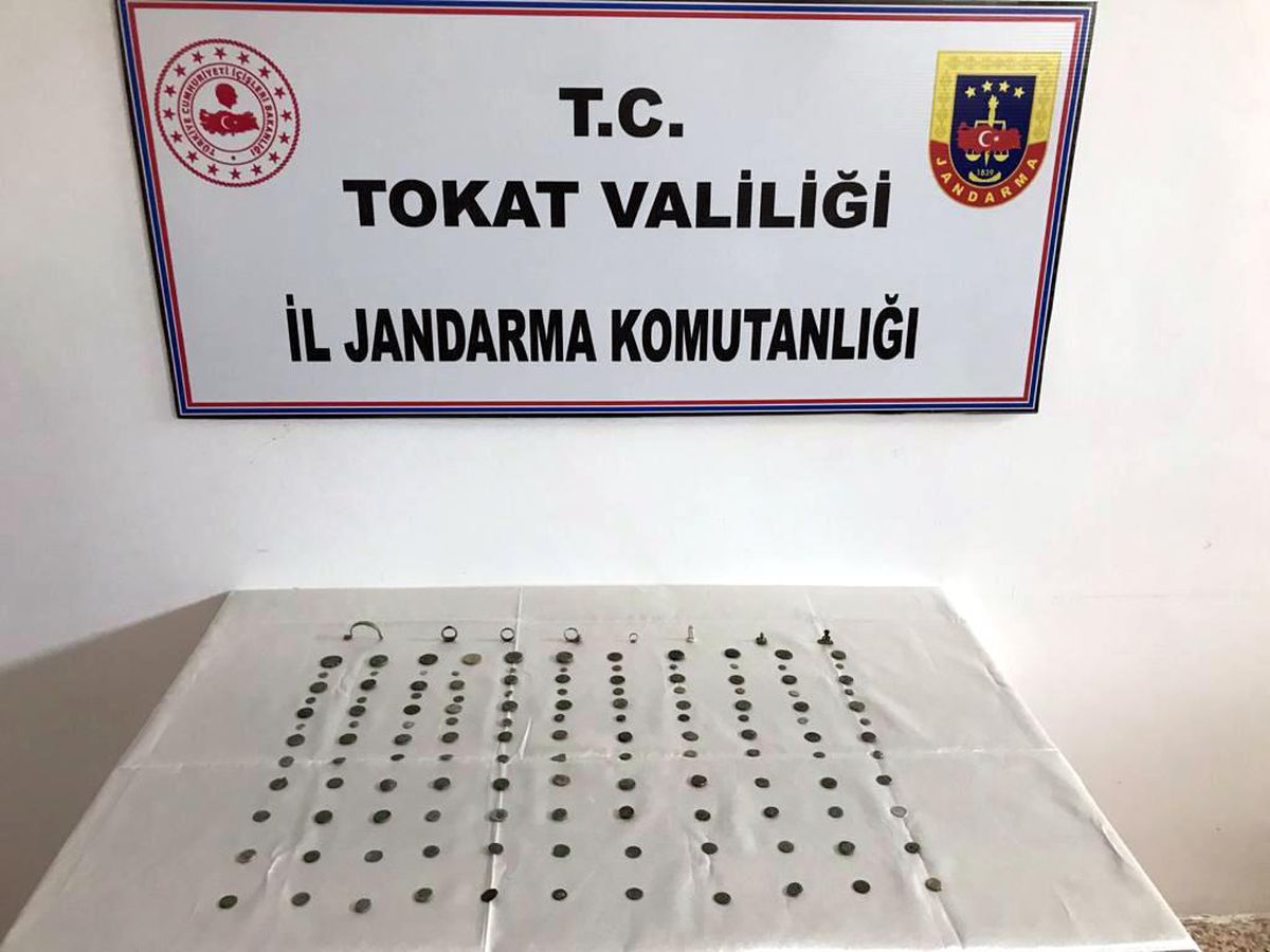 Son dakika haberleri | Tokat'ta tarihi eser kaçakçılığı operasyonunda 2 kişi yakalandı