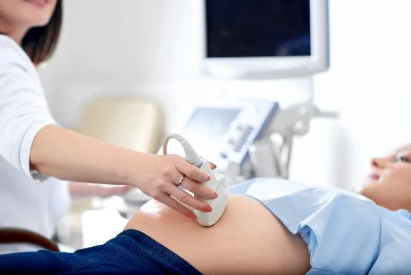 Tüm hamileleri ilgilendiriyor: Detaylı ultrasonla teşhis