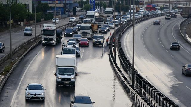 10 dakika suren kuvvetli saganak yollari gole 2 14340859 o