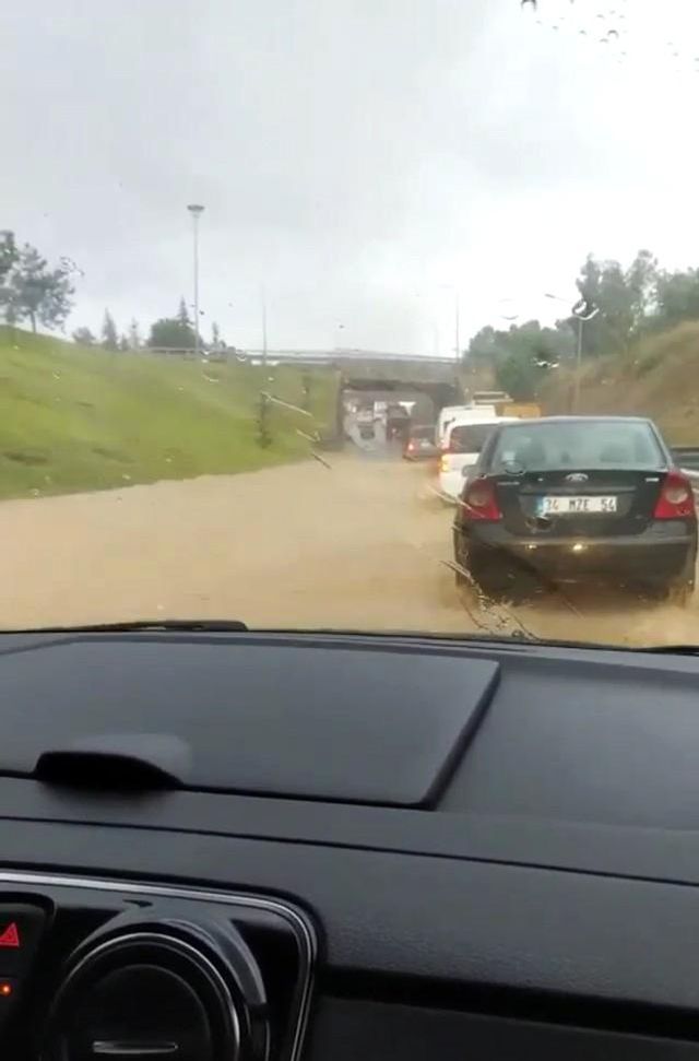 10 dakika suren kuvvetli saganak yollari gole 5 14340859 o
