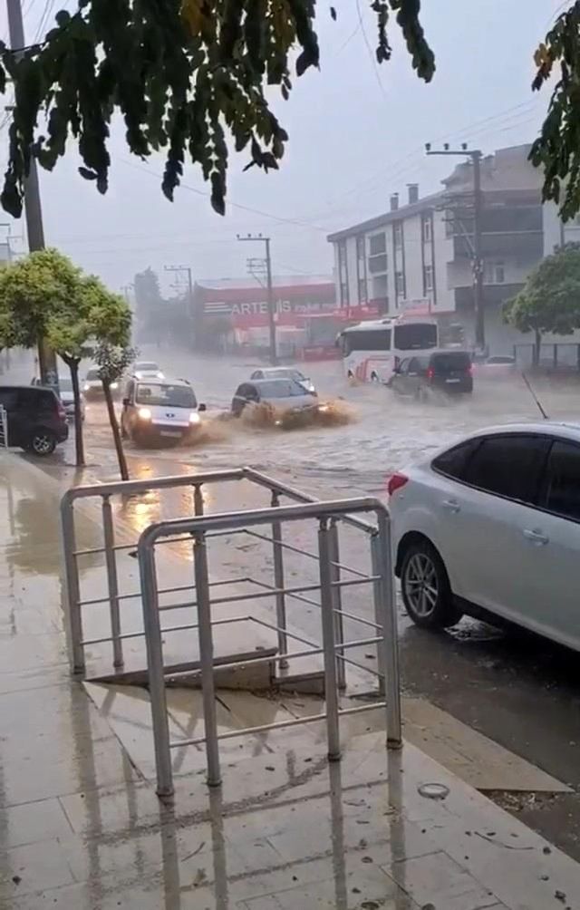 10 dakika suren kuvvetli saganak yollari gole 7 14340859 o
