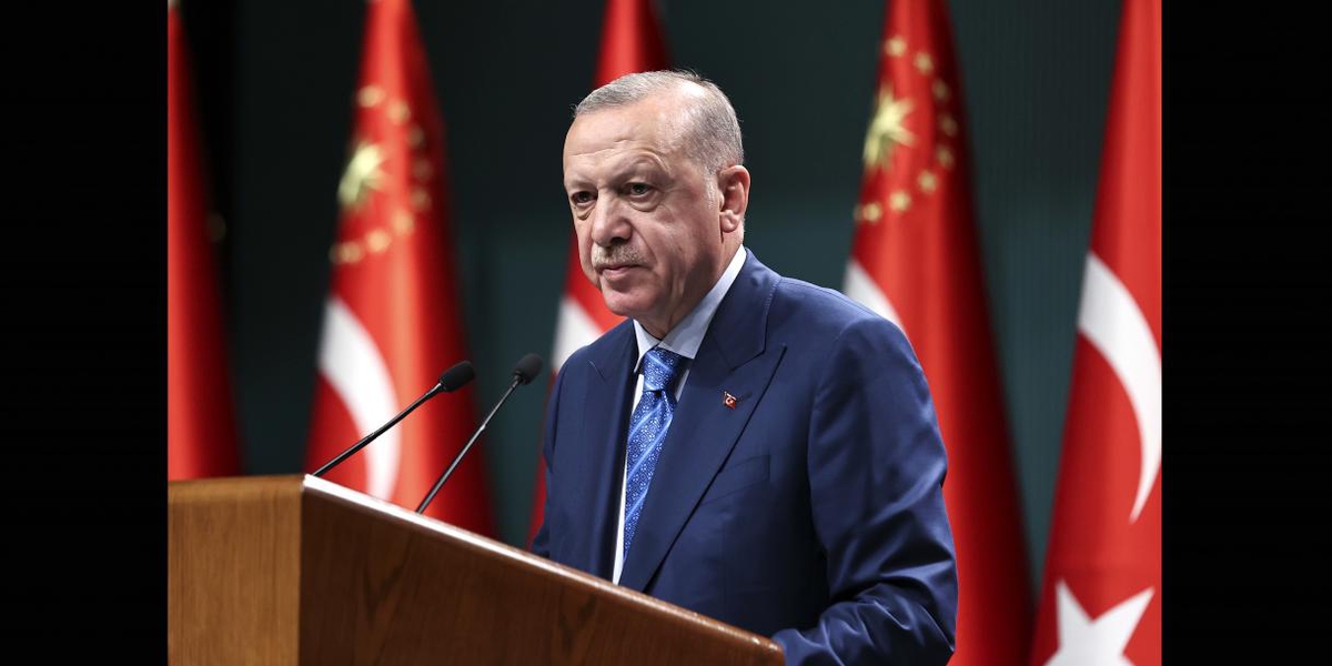 Cumhurbaşkanı Erdoğan: "Her alanda huzurla hayatımızı sürdürebilmemiz, hepimizin aşı olmasına ve aşılarını tamamlamasına bağlıdır" - Vimarsana News
