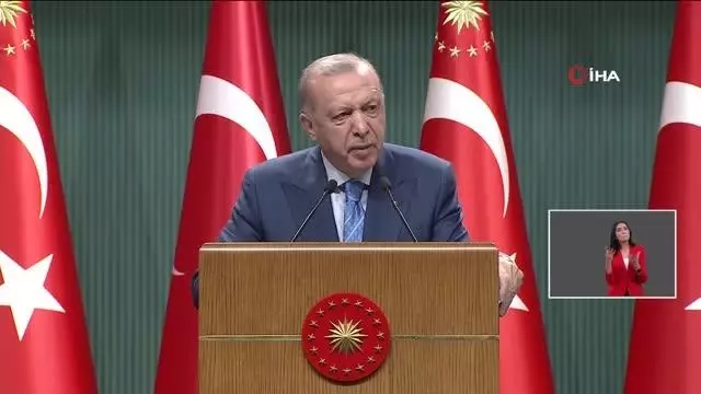 Cumhurbaşkanı Erdoğan: "Yanan ormanlarımız, Anayasamızın 169. unsuruna uygun halde tekrar canlandırılacak"