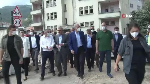 Numan Kurtulmuş: "Bu büyük bir felaket, bunu küçük kıyamet diye tanımlayabiliriz"