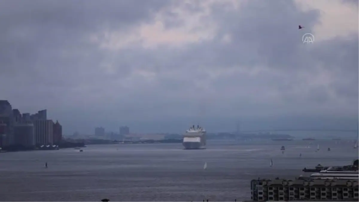 Royal Caribbean kruvaziyer gemisi New York Limanı'na döndü