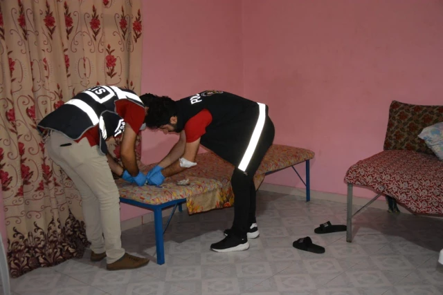Son dakika haberi! Adana'da uyuşturucu operasyonunda 9 kuşkulu yakalandı