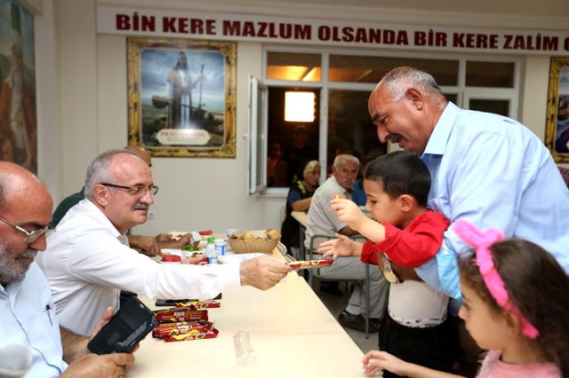 baskan aygun muharrem iftarina katildi 3 14344001 o