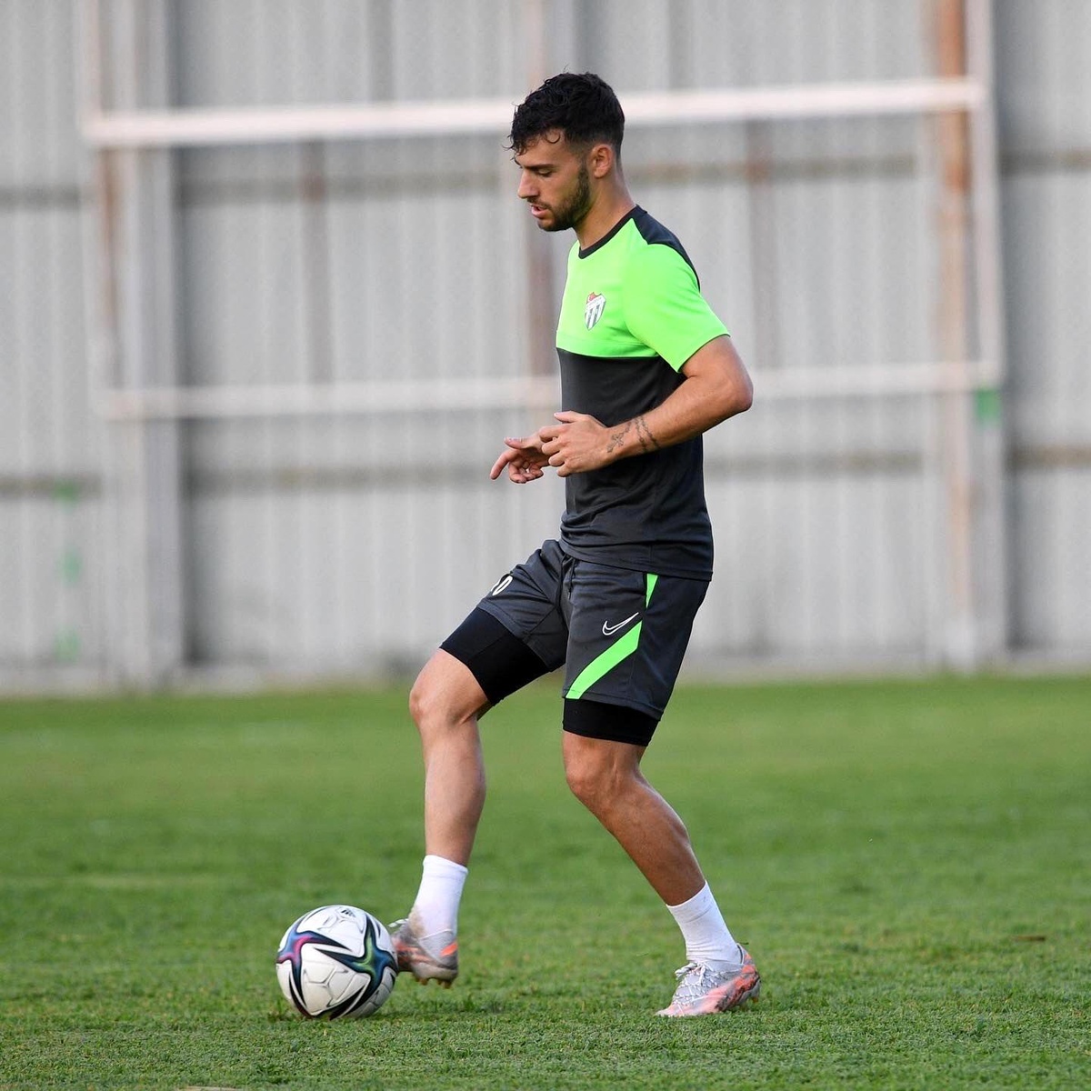 Bursaspor'da Massimo Bruno'nun lisansı çıktı