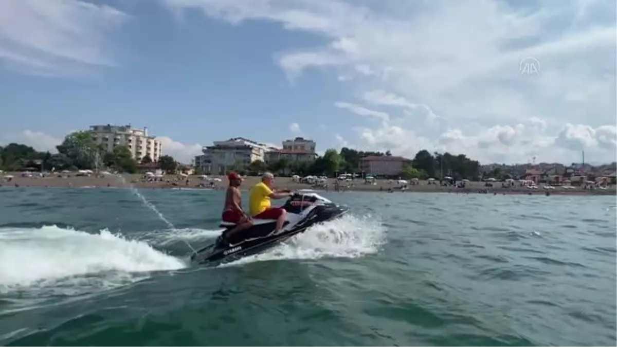 DÜZCE- Düzce'de cankurtaranlar 80 kişiyi boğulmaktan kurtardı