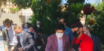 Ergani'de vatandaşlara aşure ikram edildi
