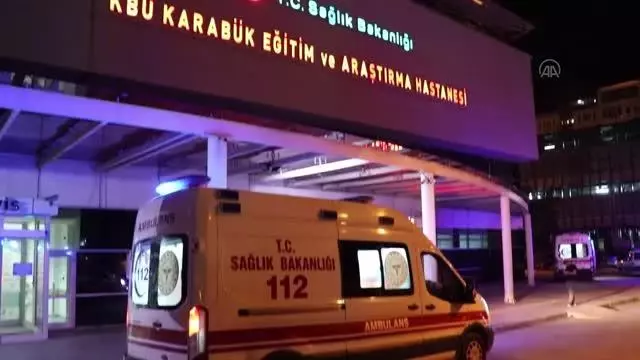 Kamyona çarpan minibüsteki 7 kişi yaralandı