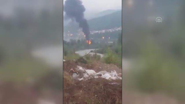 Karabük Yenice'de yangın mı çıktı, yangın söndürüldü mü? Kereste fabrikasındaki yangın söndürüldü mü? Karabük Yenice'de yangın mı çıktı, yangın söndürüldü mü? Kereste fabrikasındaki yangın söndürüldü mü?