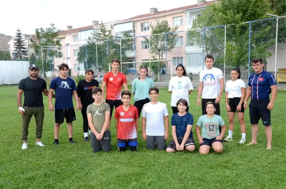 BELEDİYEMİZDEN GENÇLERE GÜREŞ KURSU 21 2021, 14: 04