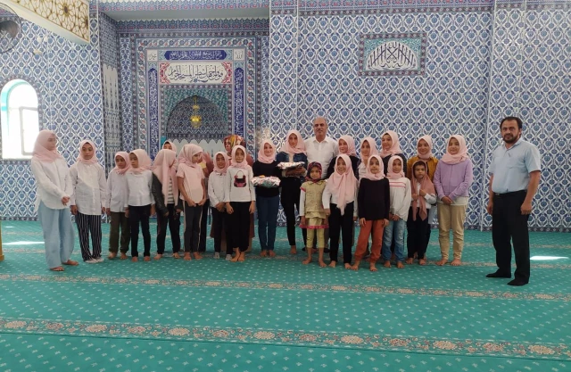 Besni'de yaz Kur'an kursları kapanış programı düzenlendi