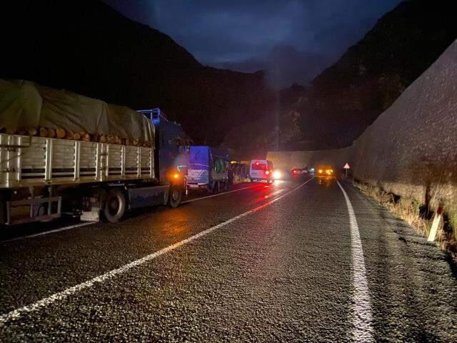 Kars'ta sağanak yağmur sele dönüştü, çok sayıda eve su doldu