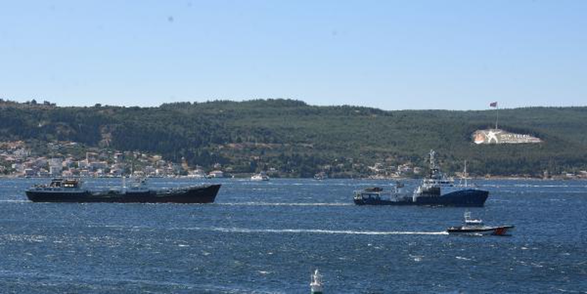 Son dakika haberleri! Rus askeri römorkörü ve tankeri, Çanakkale Boğazı'ndan geçti - Vimarsana News