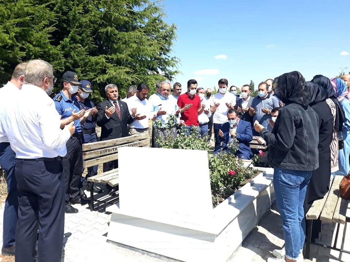 Şehit Elvan Özbay dualarla anıldı - Vimarsana News