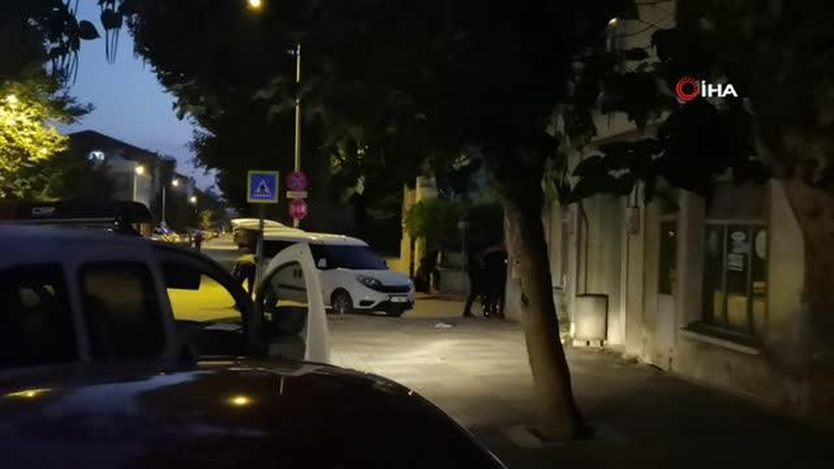 Çaldığı araçla kaçarken polisle çatışan şahıs teslim olmadı, intihar etti...O anlar kameralara yansıdı - Vimarsana News