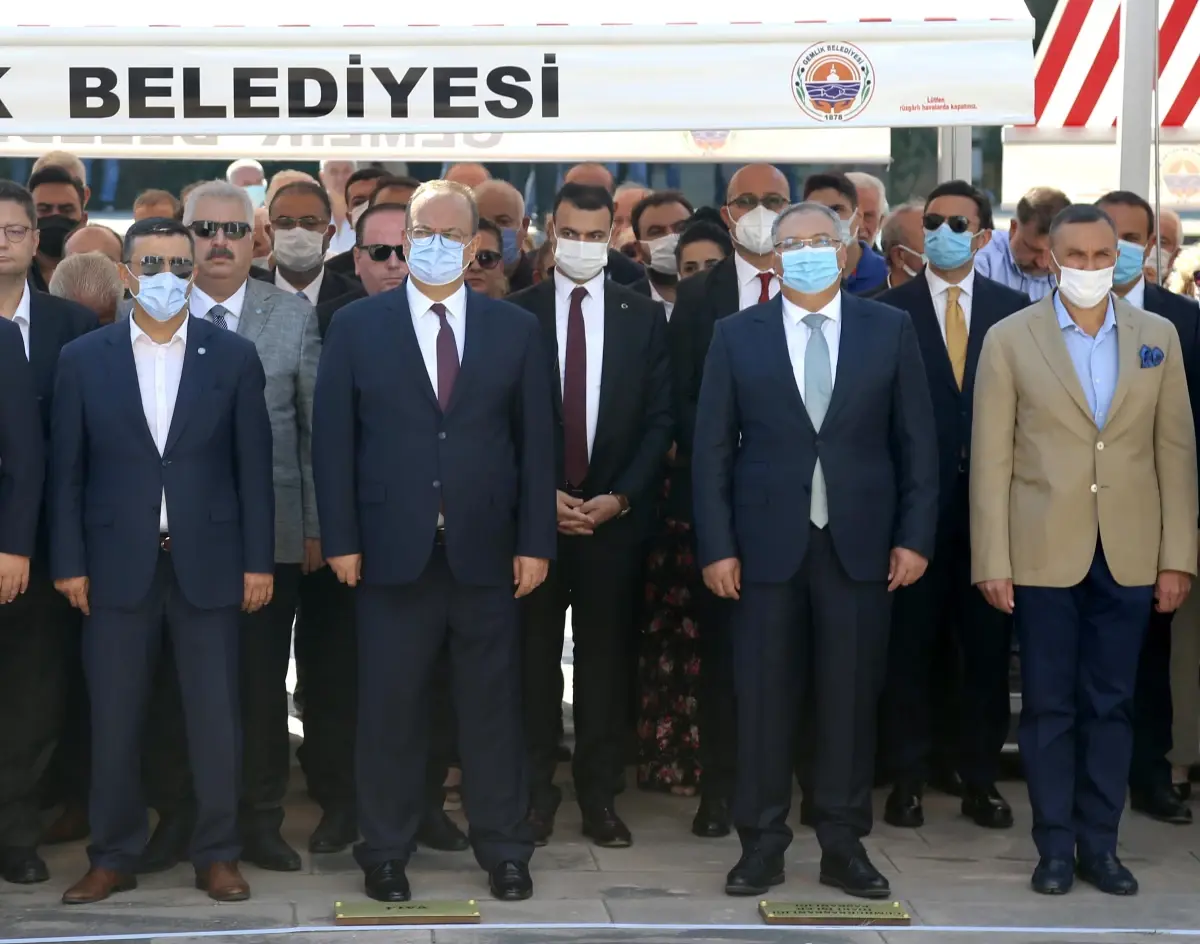 Celal Bayar Mezarı Başında Anıldı
