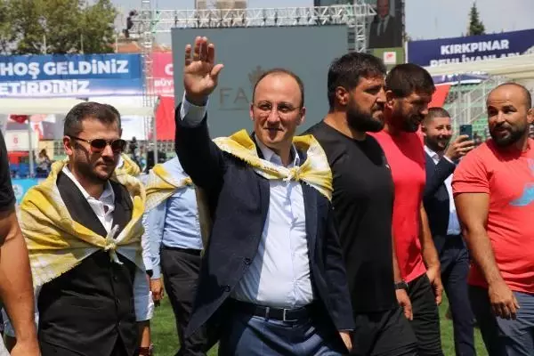 SPOR Denizli'de güreş şöleni başladı