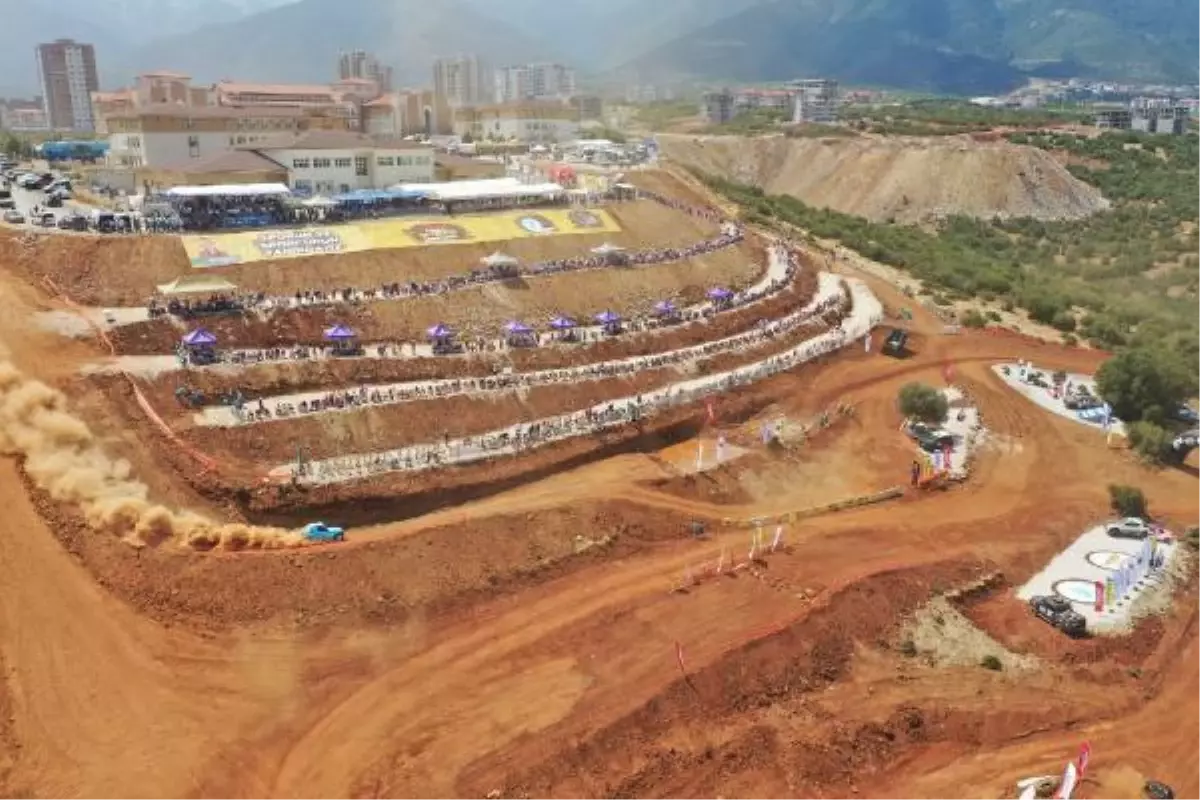 Denizli'de Off-Road yarışları nefes kesti