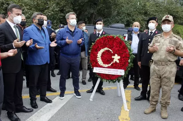 Geçtiğimiz yıl Giresun'da yaşanan selde şehit olan 5'i jandarma 6 kişi anıldı