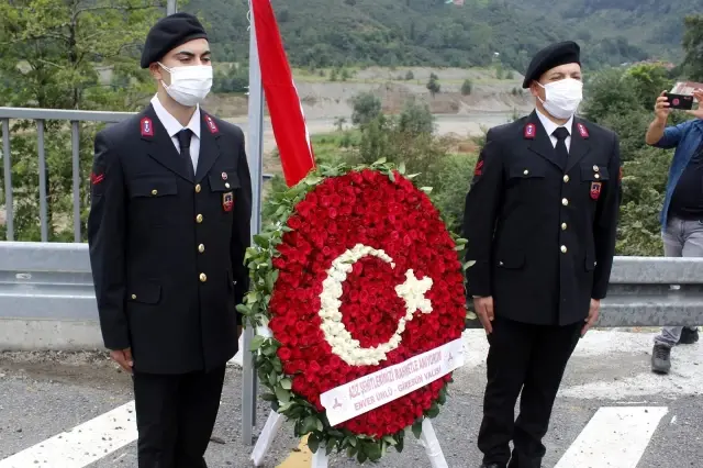 Geçtiğimiz yıl Giresun'da yaşanan selde şehit olan 5'i jandarma 6 kişi anıldı