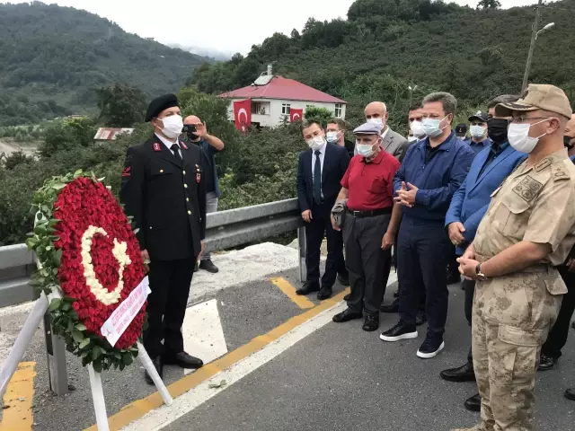 Sel afetinin birinci yılında şehit askerler ile kayıp operatör anıldı