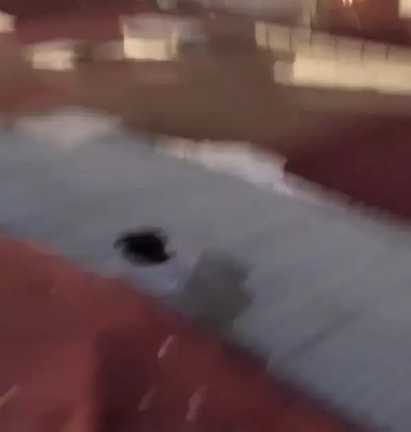 POZ VERİRKEN ÇATIDAN DÜŞEN KÜBRA, TOPRAĞA VERİLDİ