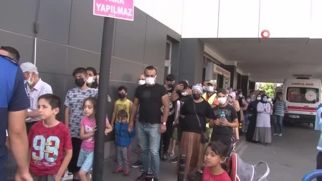 Sancaktepe'de sıhhat çalışanları ve vatandaşlara aşure ziyafeti