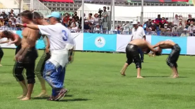 SPOR Denizli'de güreş şöleni başladı