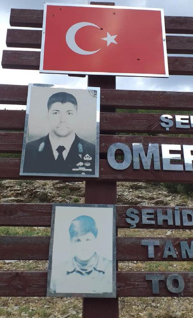 Büyük saygısızlık! Türk bayrağına silahla ateş edilerek zarar verildi