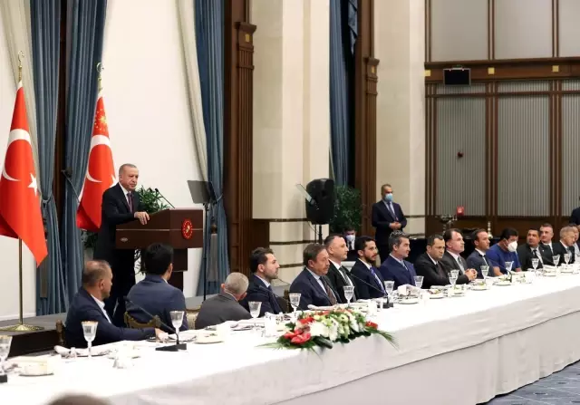 Cumhurbaşkanı Erdoğan: Türkiye 13 madalya kazanarak bir rekora imza attı