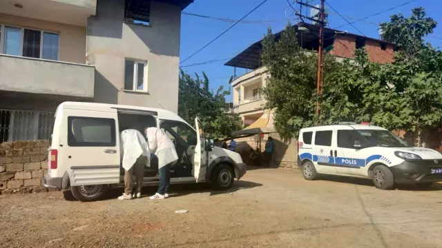 Son dakika haber! Eski sağlık çalışanı kadın evinde ölü bulundu
