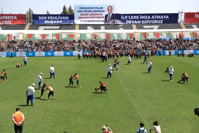 Er meydanının yiğitleri Pamukkale'den geçti