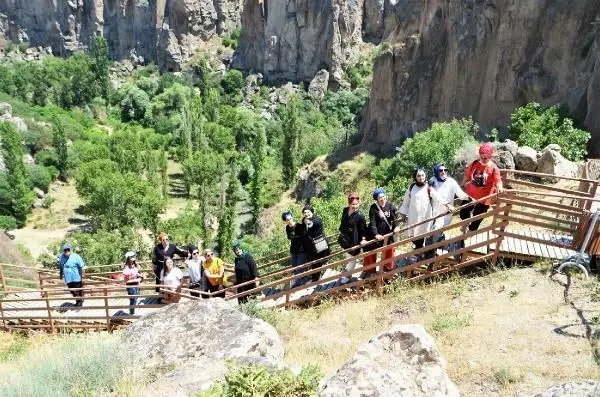 Ihlara Vadisi'nin yolları turistleri yıldırmıyor