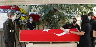 İzmir'de hayatını kaybeden emekli Korgeneral Metin Yavuz Yalçın için tören düzenlendi