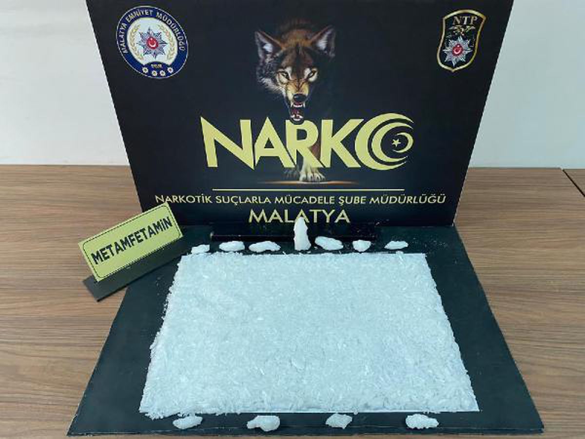 Malatya'da valizinde uyuşturucu ele geçirilen şüpheli tutuklandı