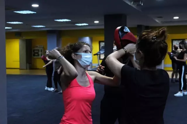 Maltepeli kadınlar şiddete karşı Krav Maga öğreniyor
